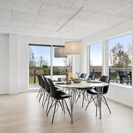 Thorbiorn Holiday home *
