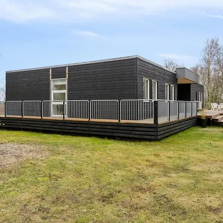 Thorbiorn Holiday home *