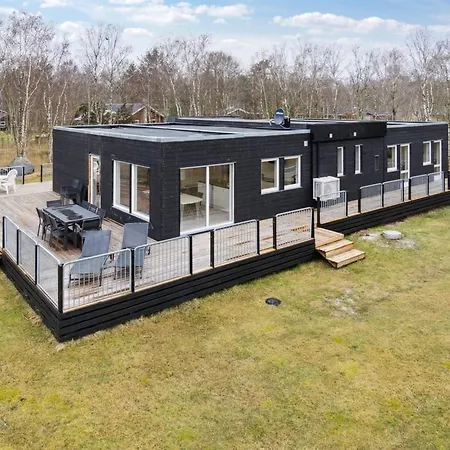 Holiday home Thorbiorn *